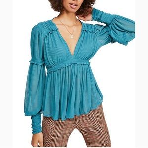 NWT Free People Day Dreaming Top